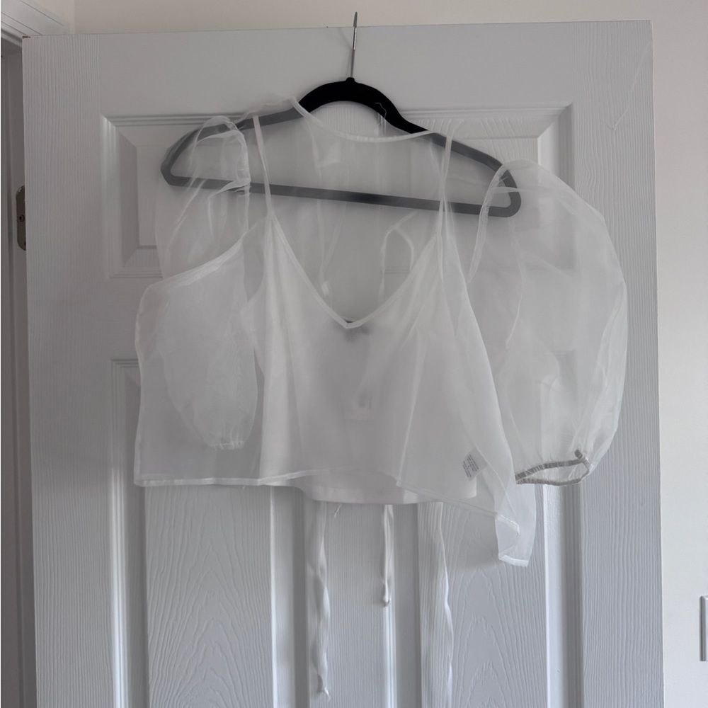 Evalyn Sheer White Top - Picture 5 of 6